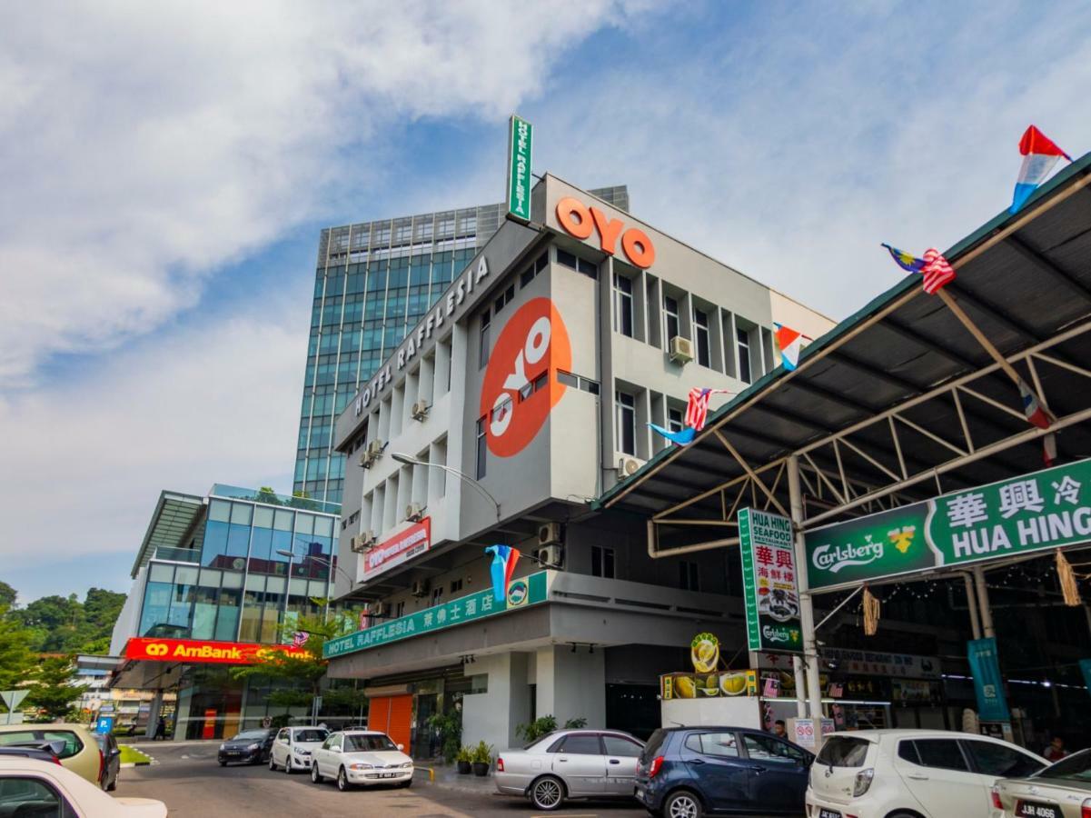 Oyo 727 Hotel Rafflesia Кота-Кінабалу Екстер'єр фото